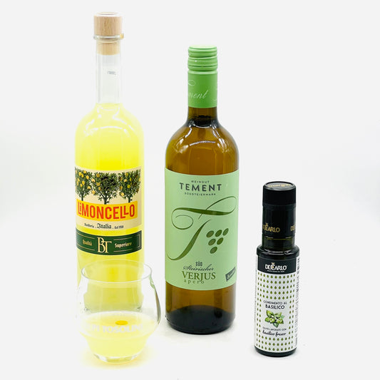 Limoncello, Verjus, Basilikumöl - Aperitif für Mutige mit etwas Alkohol