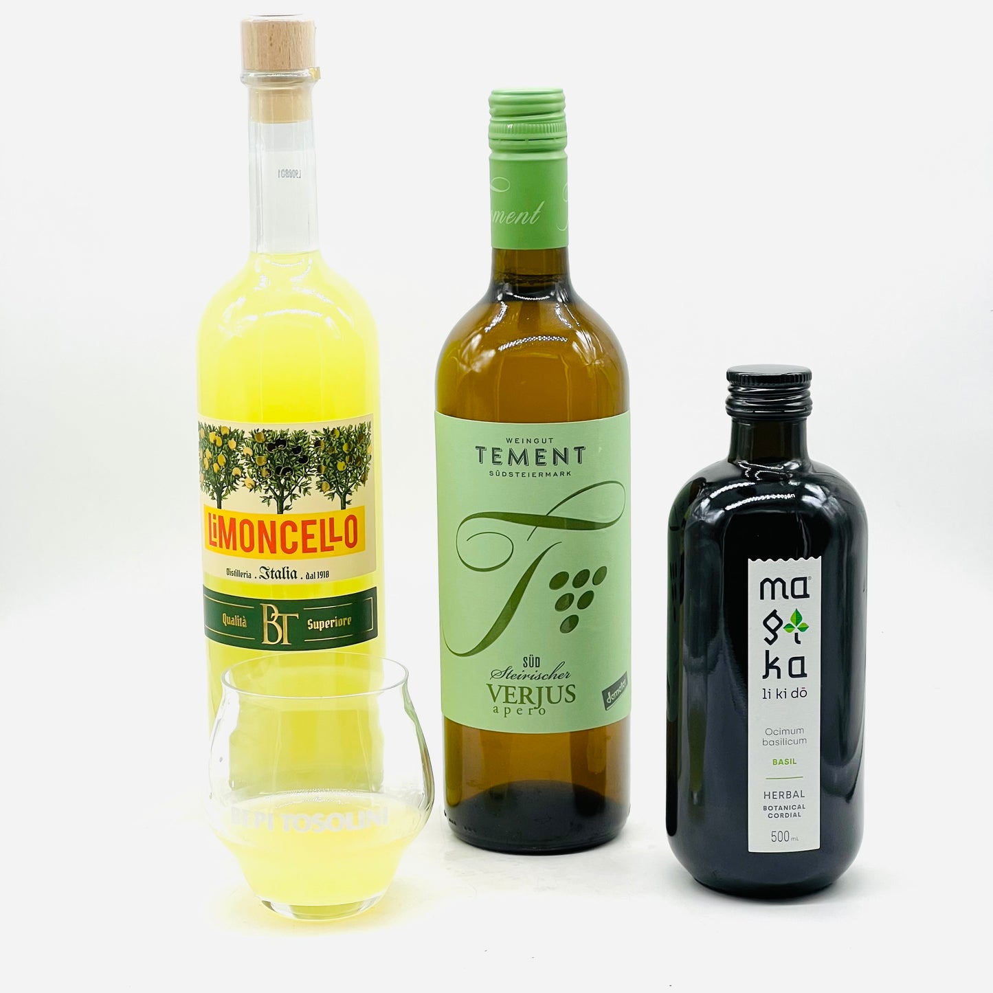 Limoncello, Magika, Verjus - ein erfrischender Aperitif mit Alkohol